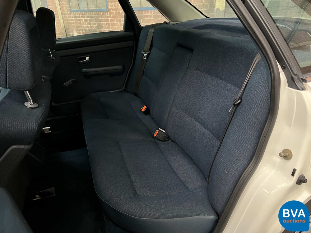 Audi 100 44 1.8 90hp 1988.