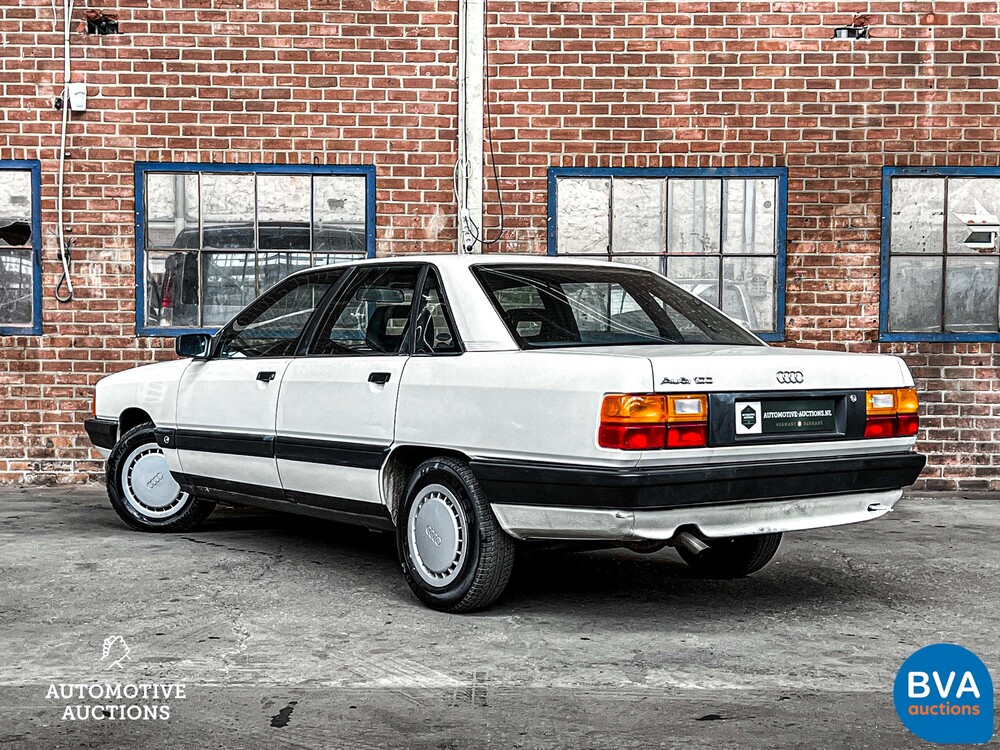 Audi 100 44 1.8 90hp 1988.