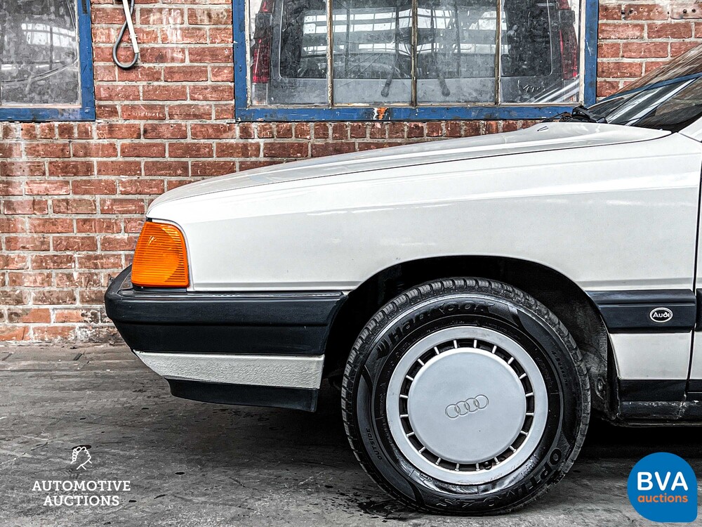 Audi 100 44 1.8 90hp 1988.