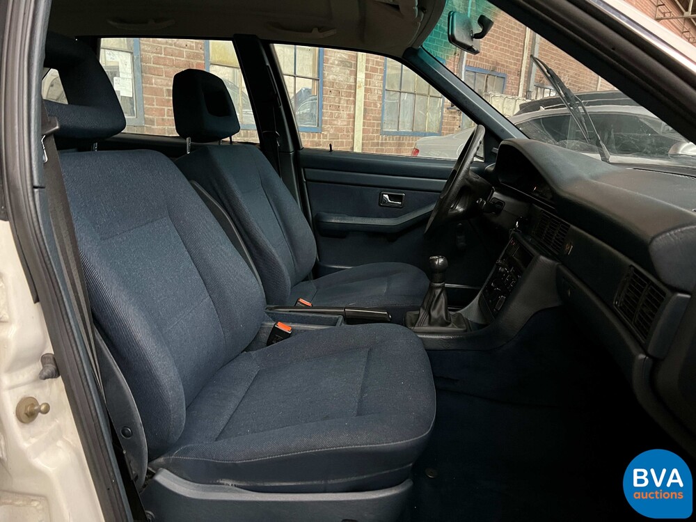 Audi 100 44 1.8 90hp 1988.