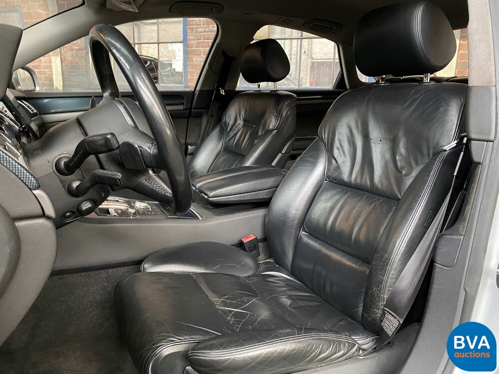Audi A8 4.2 V8 QUATTRO Pro Line 334hp 2003 -Org. NL-, 69-NF-PK.