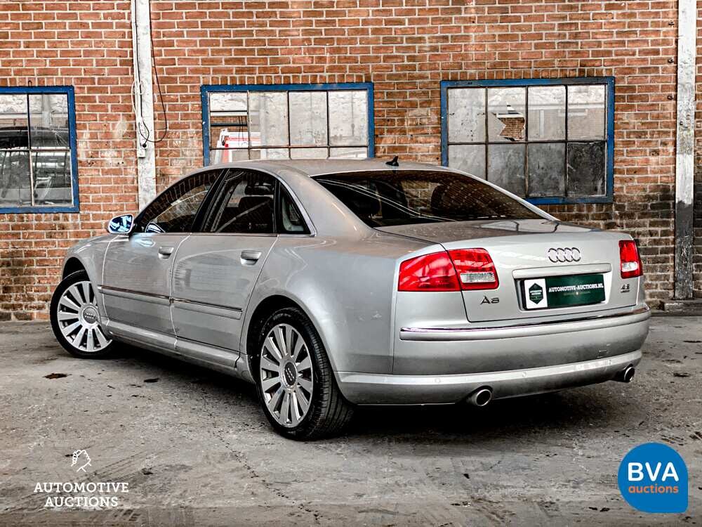 Audi A8 4.2 V8 QUATTRO Pro Line 334hp 2003 -Org. NL-, 69-NF-PK.