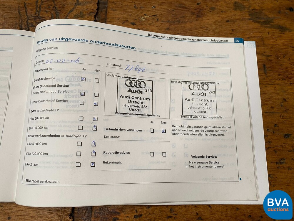 Audi A8 4.2 V8 QUATTRO Pro Line 334hp 2003 -Org. NL-, 69-NF-PK.