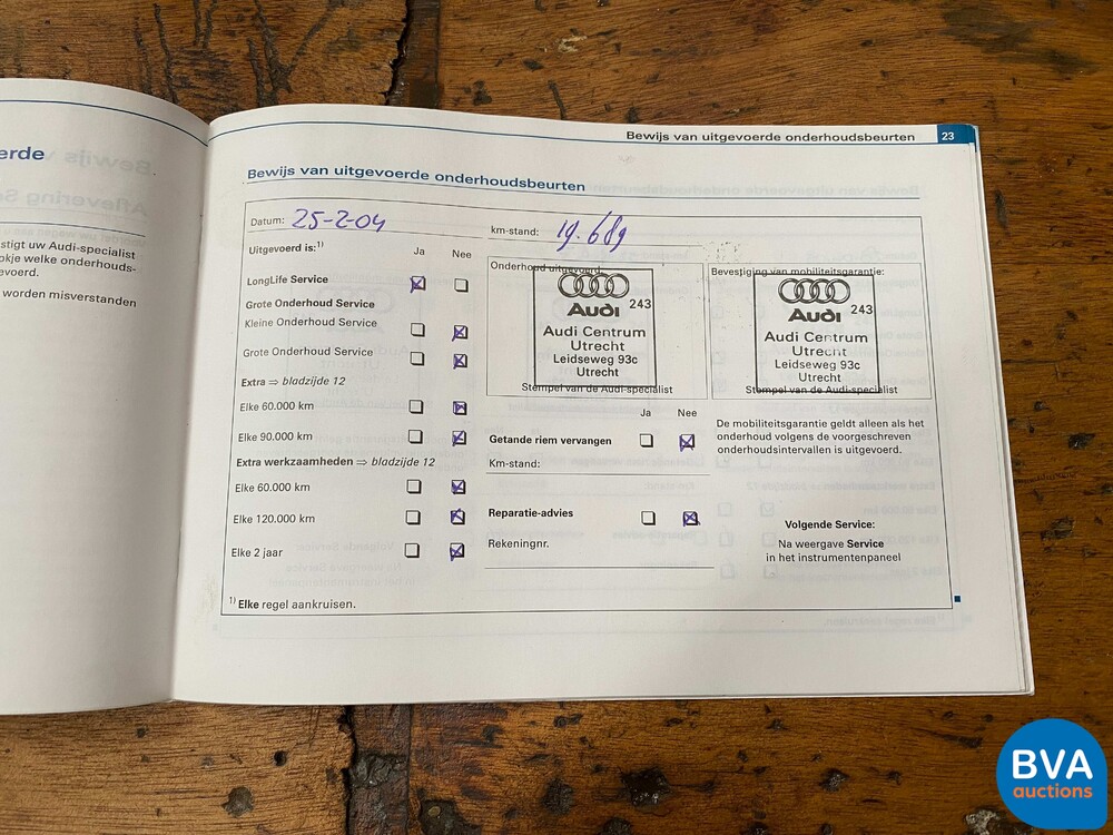 Audi A8 4.2 V8 QUATTRO Pro Line 334hp 2003 -Org. NL-, 69-NF-PK.