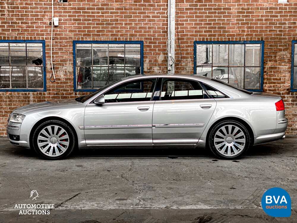 Audi A8 4.2 V8 QUATTRO Pro Line 334hp 2003 -Org. NL-, 69-NF-PK.