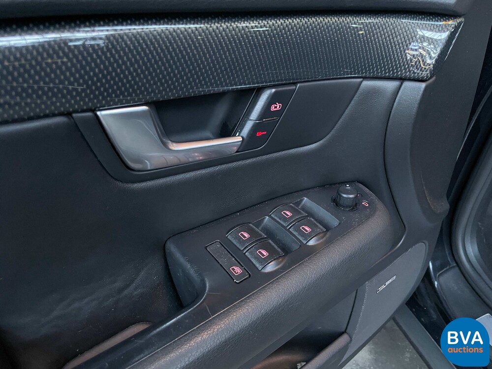 Audi S4 Avant 4.2 V8 QUATTRO 344 PS 2004, ZH-913-Z.