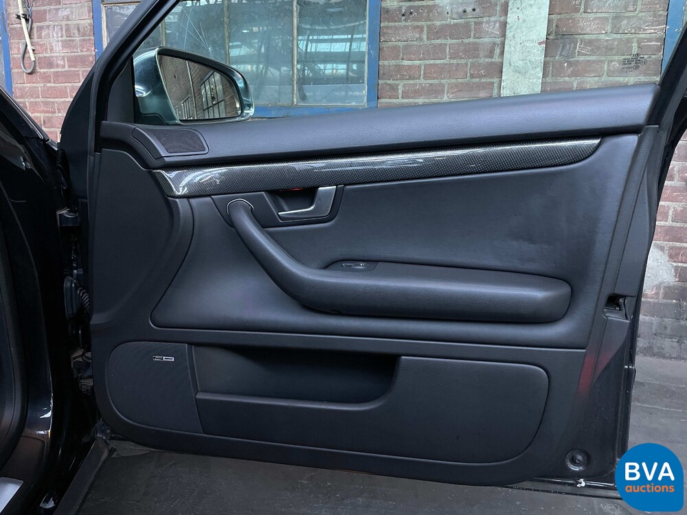 Audi S4 Avant 4.2 V8 QUATTRO 344 PS 2004, ZH-913-Z.