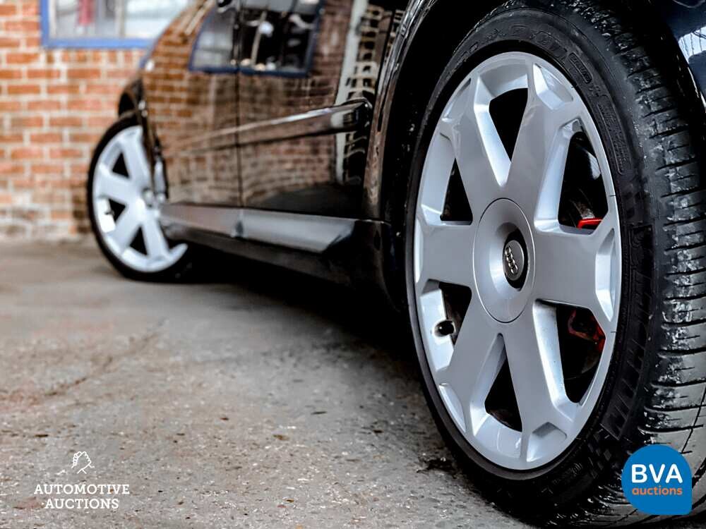 Audi S4 Avant 4.2 V8 QUATTRO 344 PS 2004, ZH-913-Z.