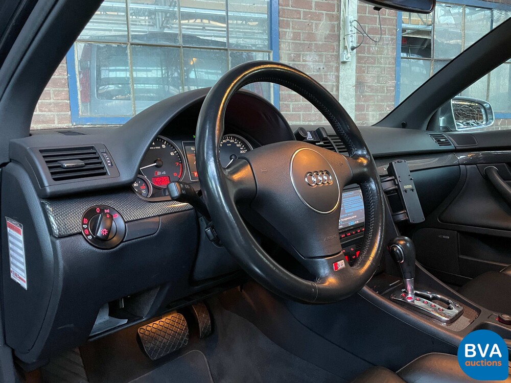Audi S4 Avant 4.2 V8 QUATTRO 344 PS 2004, ZH-913-Z.