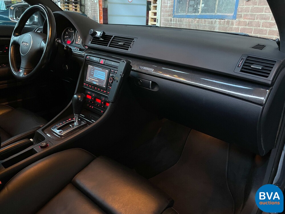 Audi S4 Avant 4.2 V8 QUATTRO 344 PS 2004, ZH-913-Z.