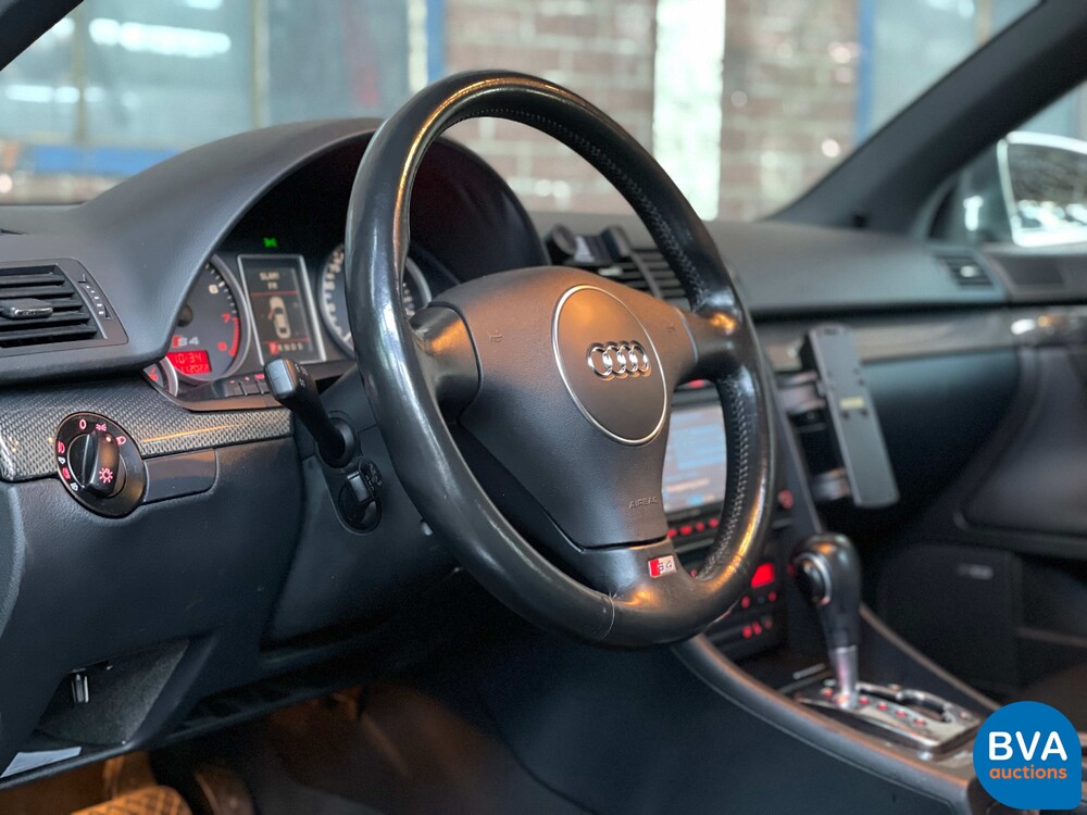 Audi S4 Avant 4.2 V8 QUATTRO 344 PS 2004, ZH-913-Z.