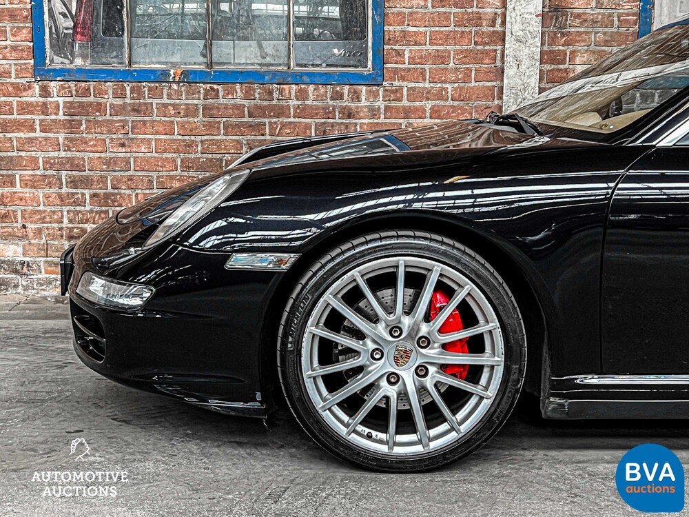 Porsche 911 Targa 4S 3.8 SportChrono 355PS 2007 -Org. NL-, 72-TZ-KK.