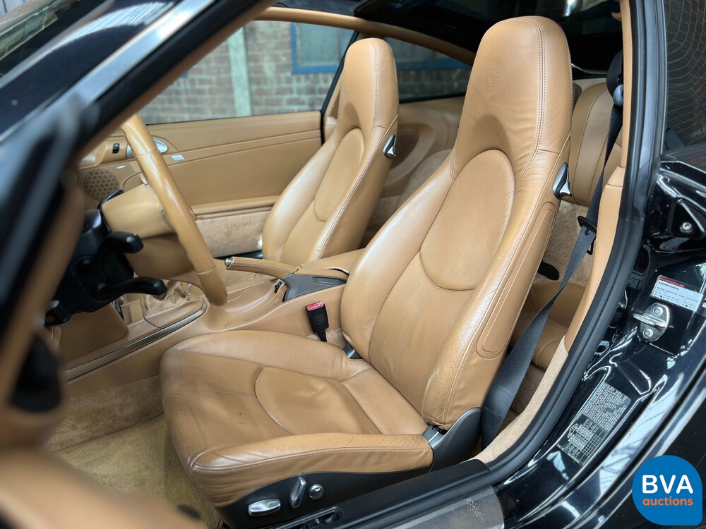 Porsche 911 Targa 4S 3.8 SportChrono 355PS 2007 -Org. NL-, 72-TZ-KK.