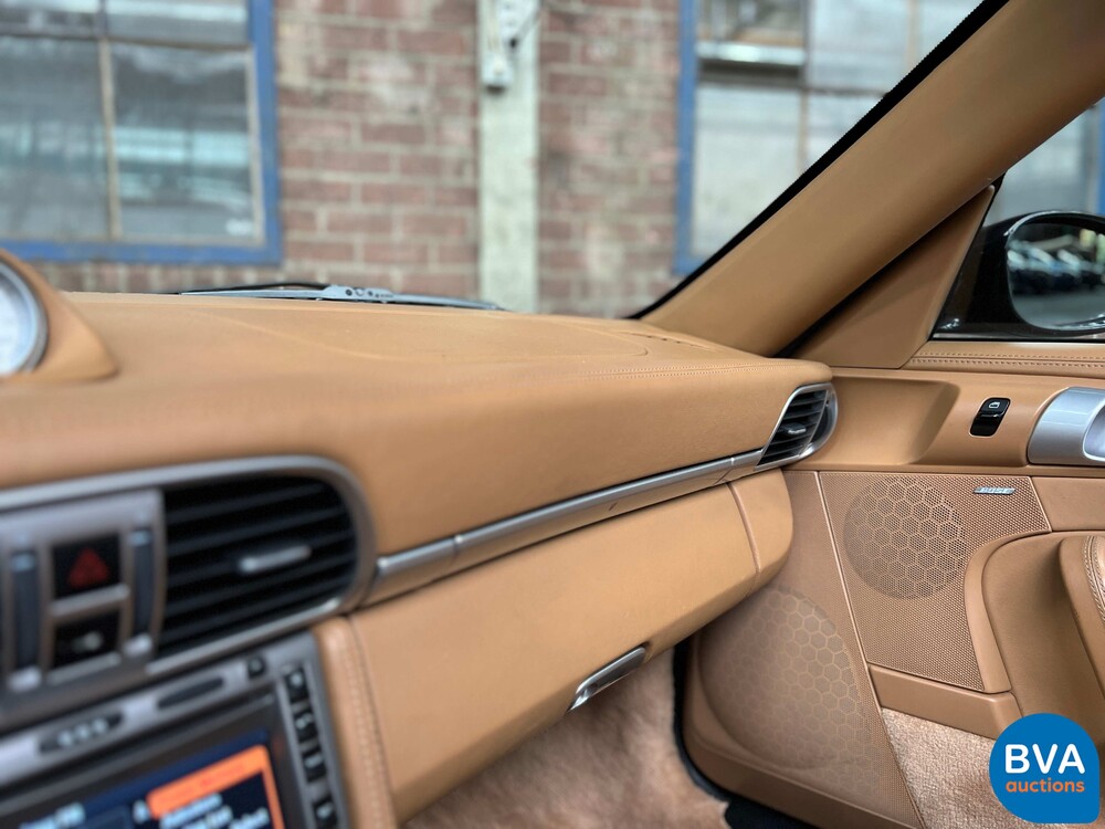 Porsche 911 Targa 4S 3.8 SportChrono 355PS 2007 -Org. NL-, 72-TZ-KK.