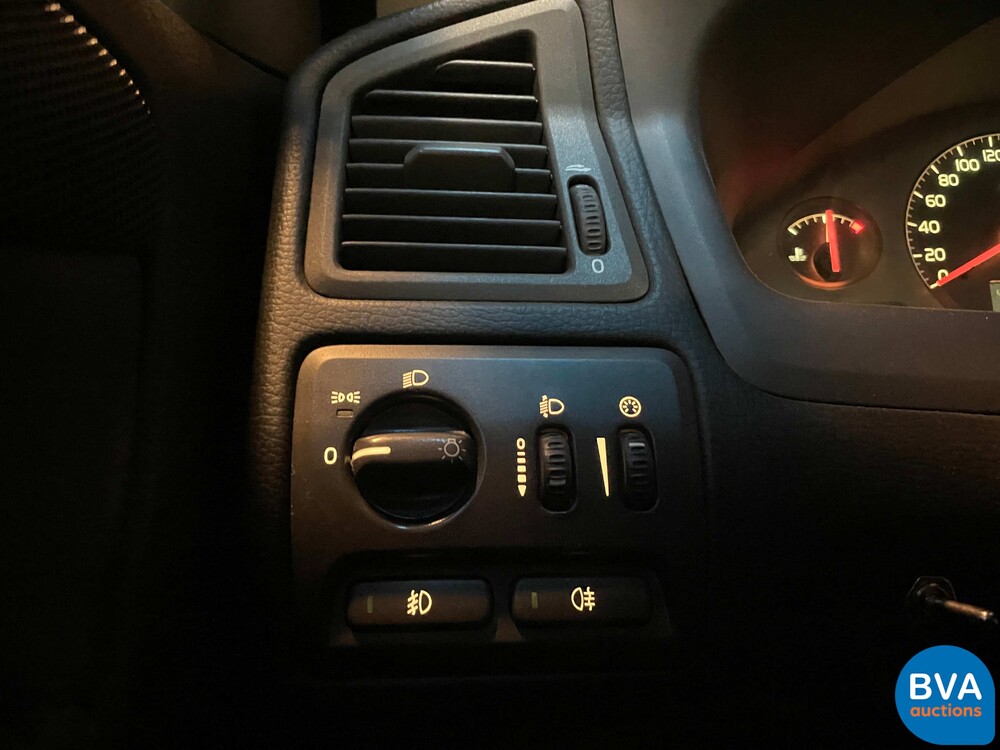 Volvo V70 2.4T Gtr. c.l. 200 PS 2001, 65-PL-FK.