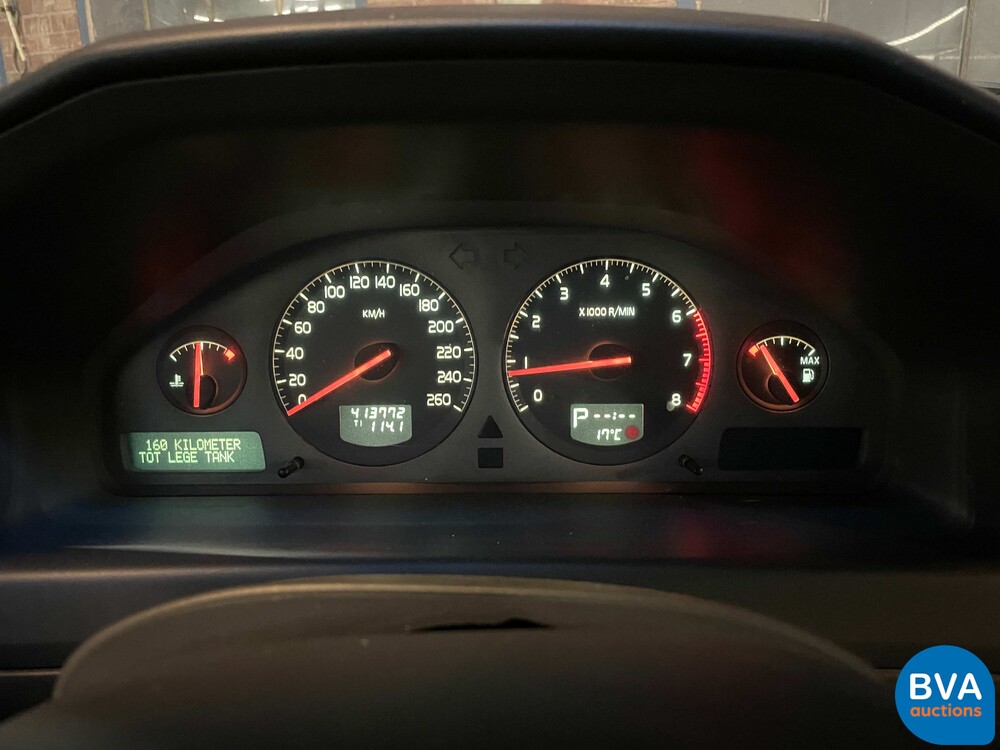 Volvo V70 2.4T Gtr. c.l. 200 PS 2001, 65-PL-FK.