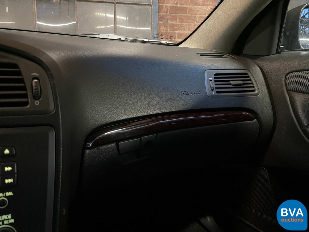 Volvo V70 2.4T Gtr. c.l. 200 PS 2001, 65-PL-FK.