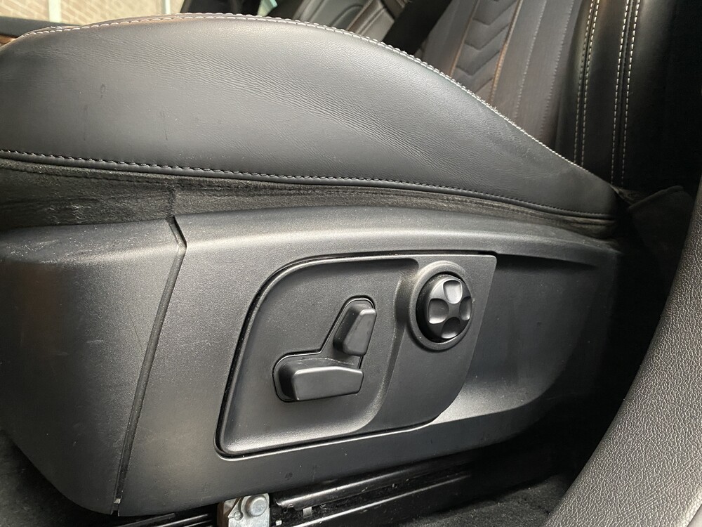 Maserati Levante S 3.0 V6 GranLusso 430pk 2019 -Org. NL- FACELIFT, XL-035-N