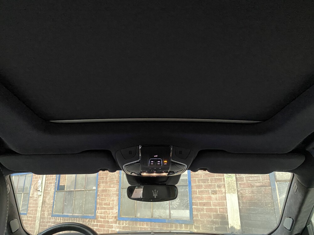 Maserati Levante S 3.0 V6 GranLusso 430pk 2019 -Org. NL- FACELIFT, XL-035-N