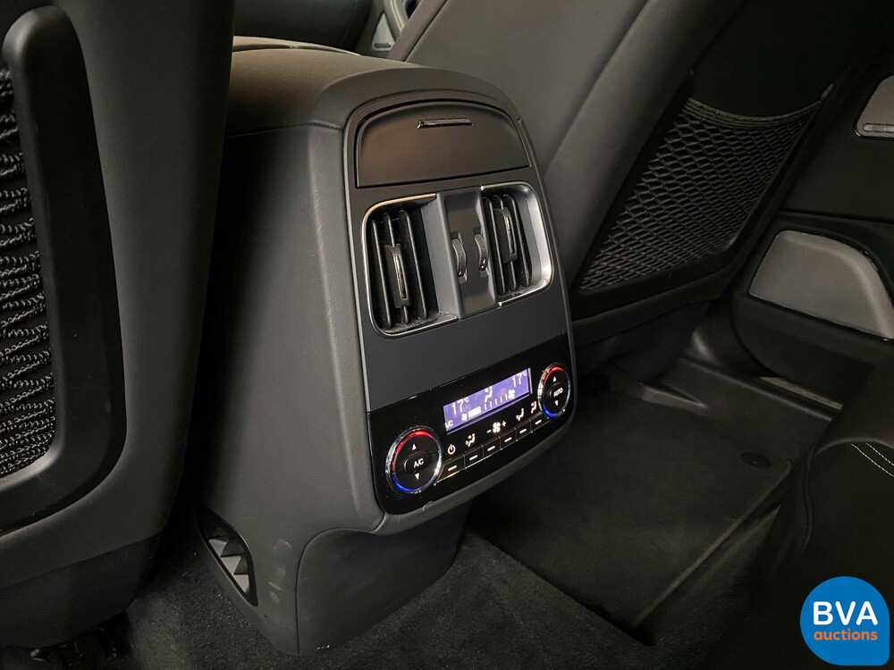 Maserati Levante S 3.0 V6 GranLusso 430pk 2019 -Org. NL- FACELIFT, XL-035-N