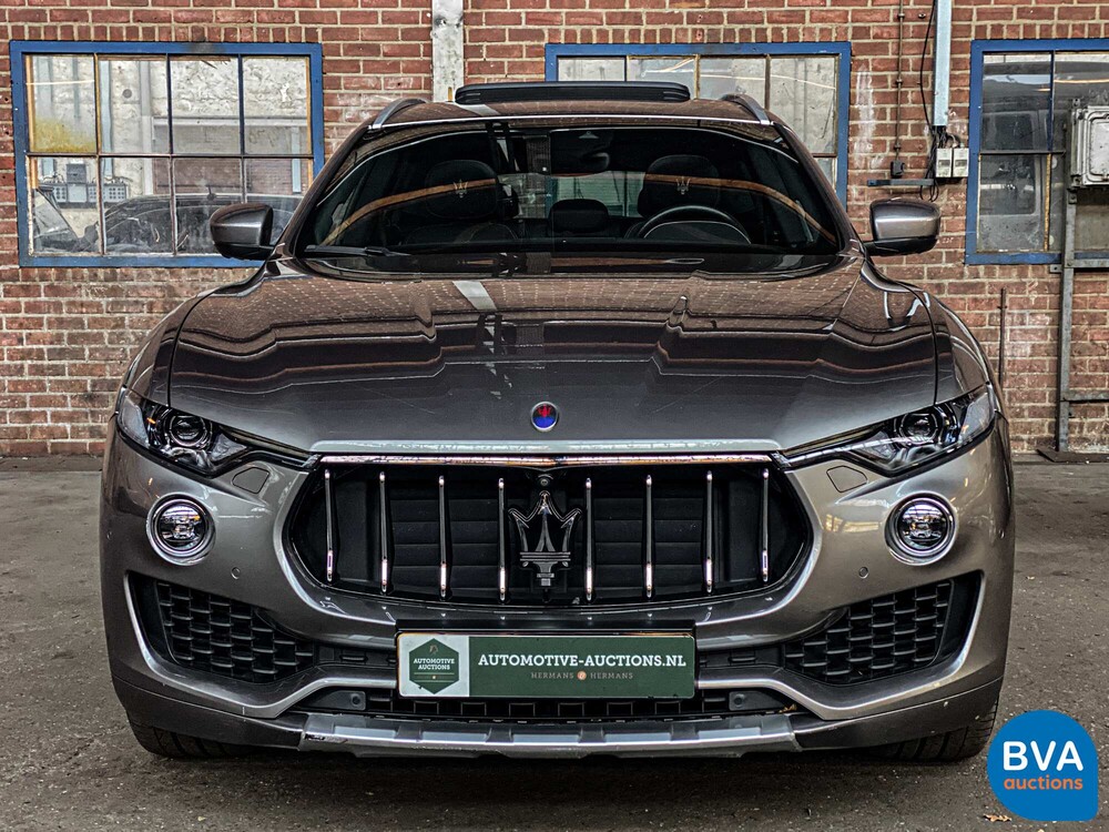 Maserati Levante S 3.0 V6 GranLusso 430pk 2019 -Org. NL- FACELIFT, XL-035-N