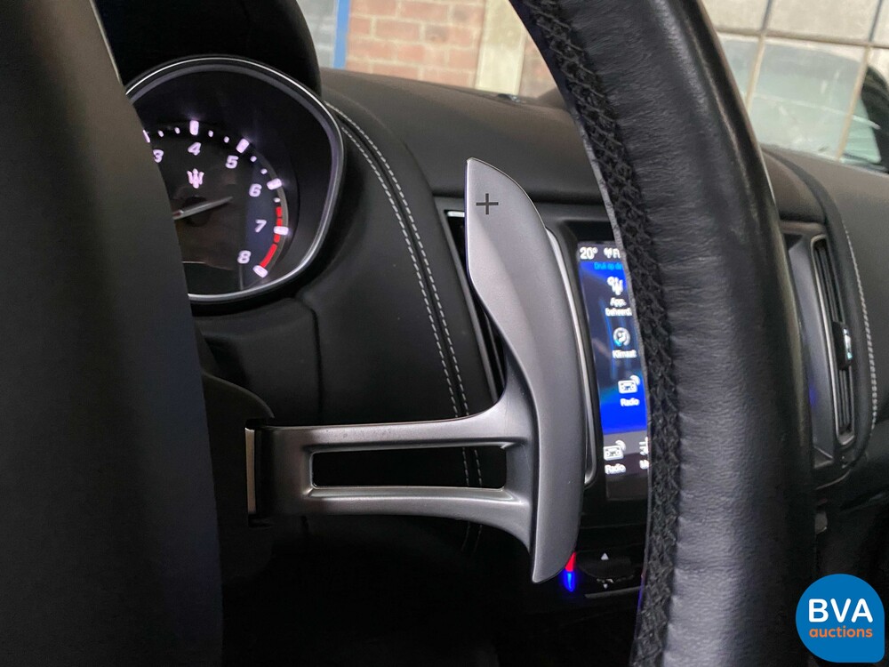 Maserati Levante S 3.0 V6 GranLusso 430pk 2019 -Org. NL- FACELIFT, XL-035-N