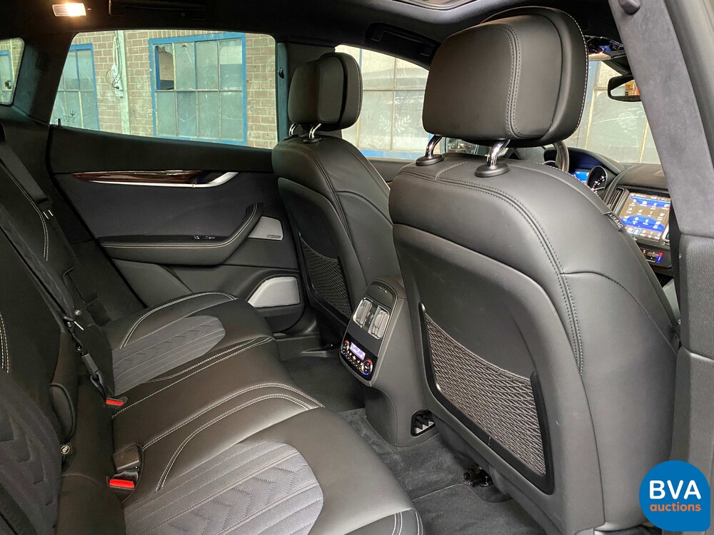 Maserati Levante S 3.0 V6 GranLusso 430pk 2019 -Org. NL- FACELIFT, XL-035-N