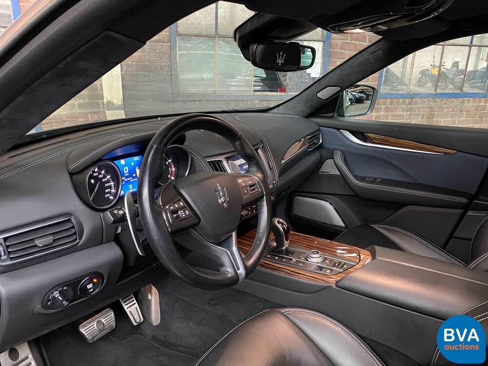 Maserati Levante S 3.0 V6 GranLusso 430pk 2019 -Org. NL- FACELIFT, XL-035-N