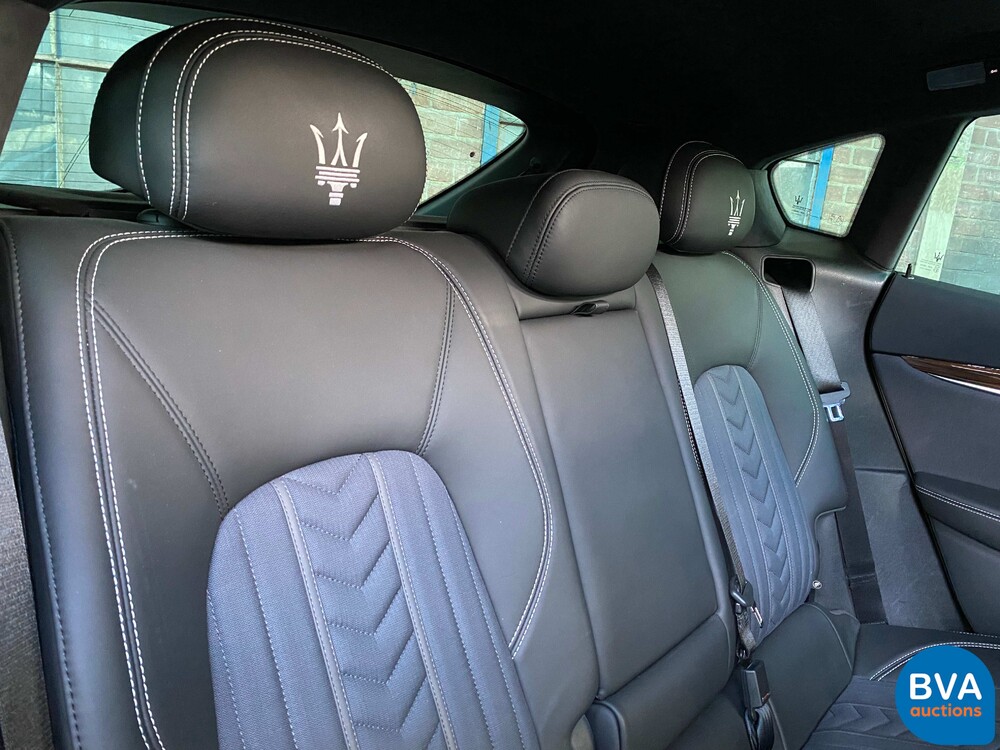 Maserati Levante S 3.0 V6 GranLusso 430pk 2019 -Org. NL- FACELIFT, XL-035-N