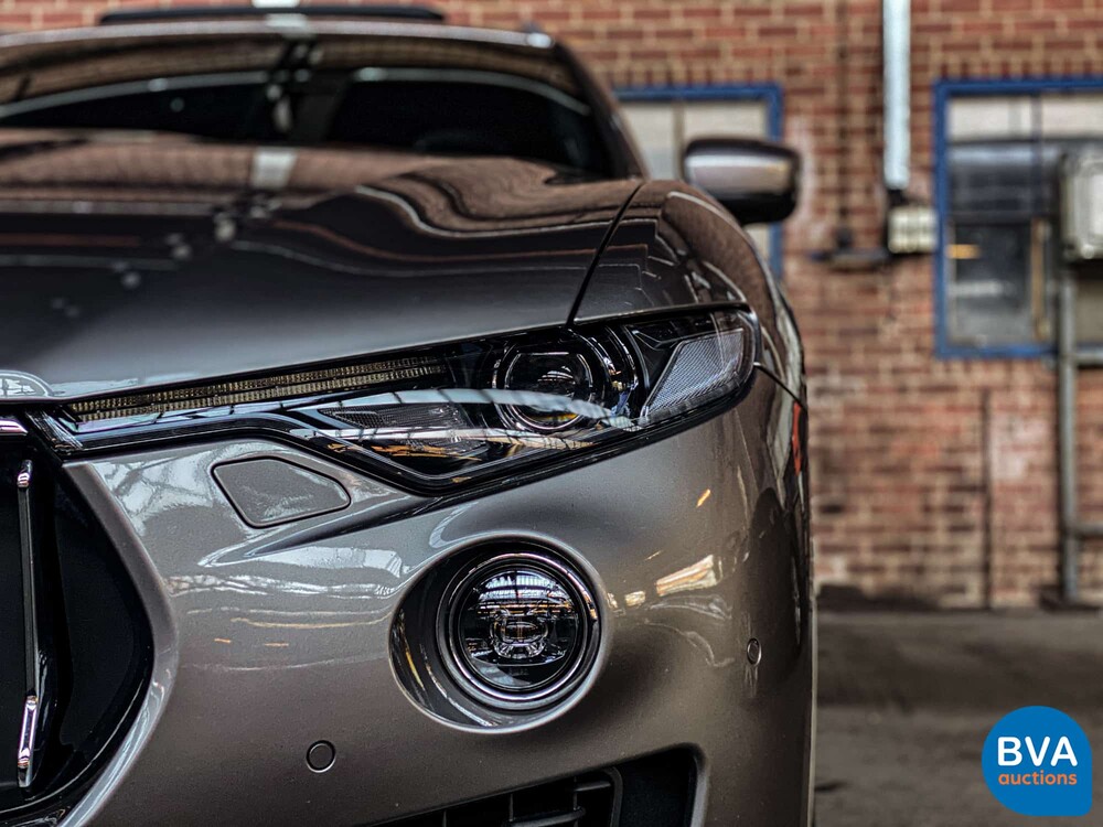 Maserati Levante S 3.0 V6 GranLusso 430pk 2019 -Org. NL- FACELIFT, XL-035-N