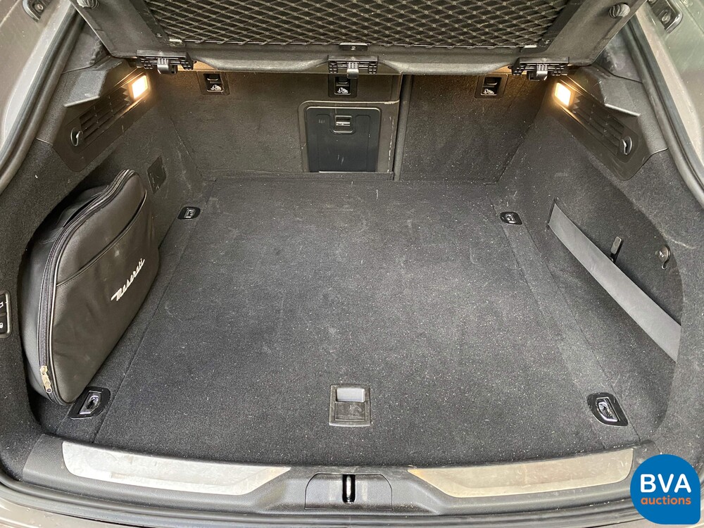 Maserati Levante S 3.0 V6 GranLusso 430pk 2019 -Org. NL- FACELIFT, XL-035-N