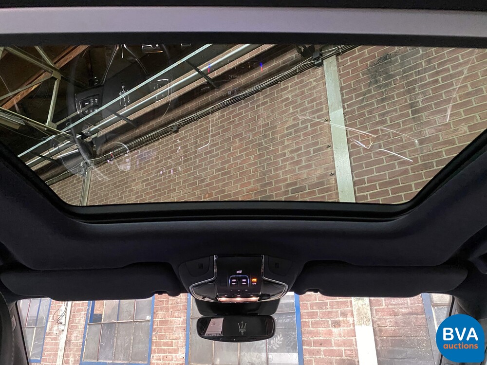 Maserati Levante S 3.0 V6 GranLusso 430pk 2019 -Org. NL- FACELIFT, XL-035-N