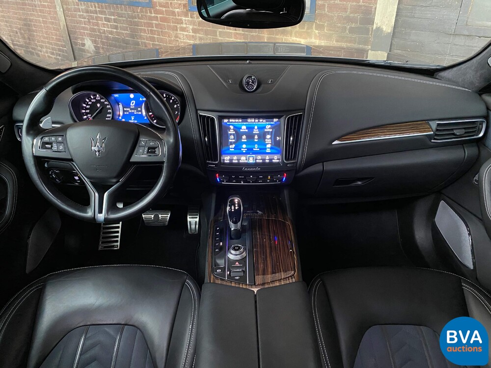 Maserati Levante S 3.0 V6 GranLusso 430pk 2019 -Org. NL- FACELIFT, XL-035-N
