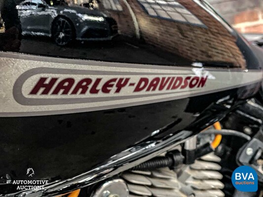 2004 Harley Davidson FLTRI Road Glide.