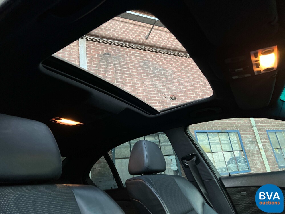 BMW 530i M-Sport E60 231pk 2004 5-serie -Youngtimer-