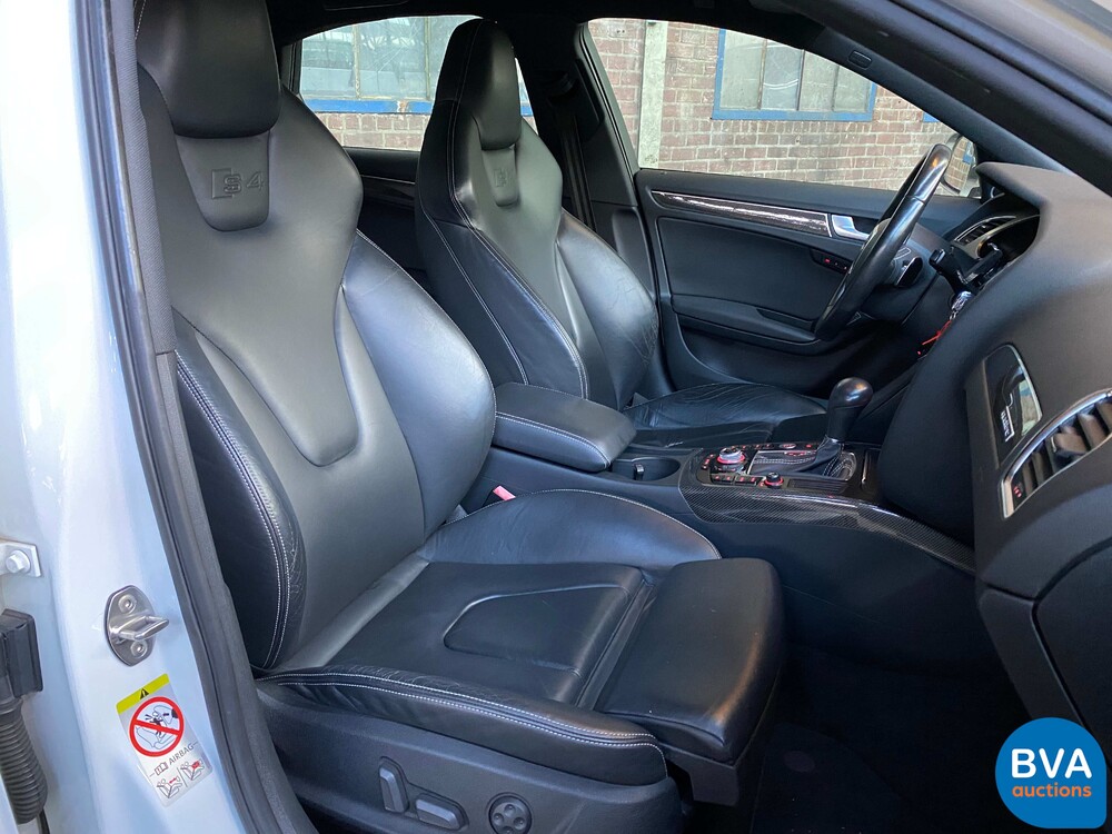Audi S4 3.0 V6 TFSI QUATTRO Pro Line 330 PS 2009.