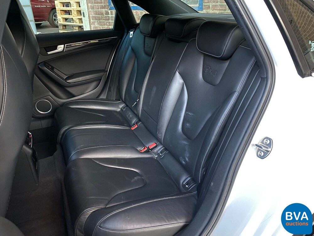 Audi S4 3.0 V6 TFSI QUATTRO Pro Line 330 PS 2009.