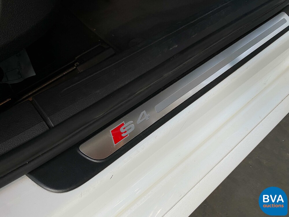 Audi S4 3.0 V6 TFSI QUATTRO Pro Line 330 PS 2009.