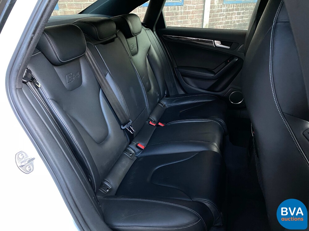 Audi S4 3.0 V6 TFSI QUATTRO Pro Line 330 PS 2009.