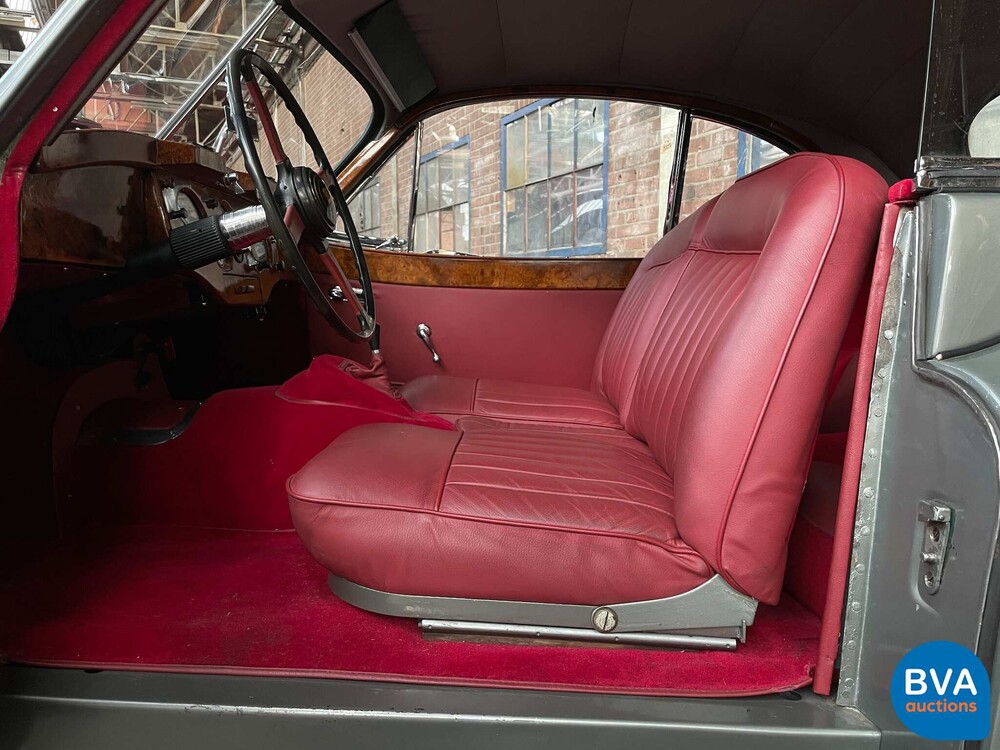 Jaguar XK140 Coupé mit festem Kopf FHC XK 140 1954, PM-28-45.