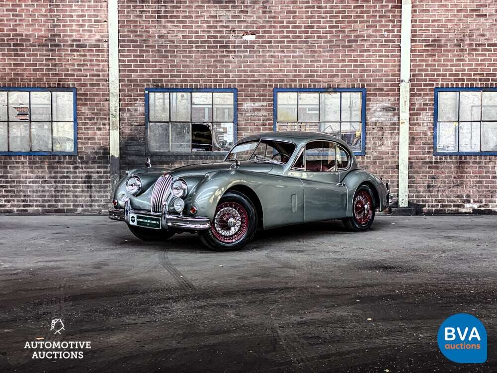 Jaguar XK140 Coupé mit festem Kopf FHC XK 140 1954, PM-28-45.