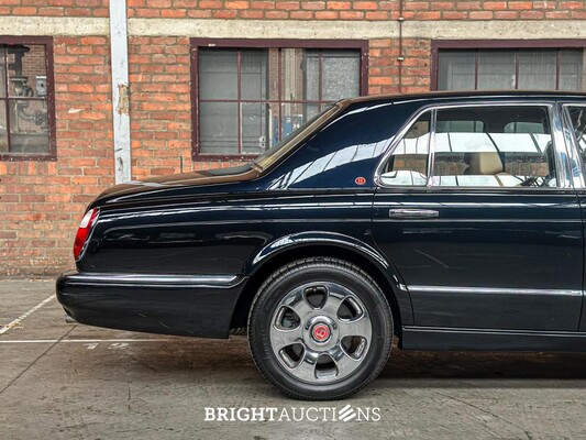 Bentley Arnage 6.8 V8 Red Label 405PK 2001 (Origineel-NL), 31-GN-KD
