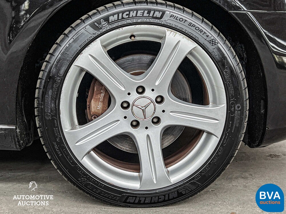 Mercedes-Benz CLS500 5.0 V8 306pk 2005 CLS-Klasse -Youngtimer-.