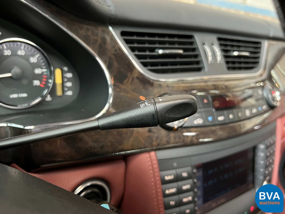 Mercedes-Benz CLS500 5.0 V8 306pk 2005 CLS-Klasse -Youngtimer-.