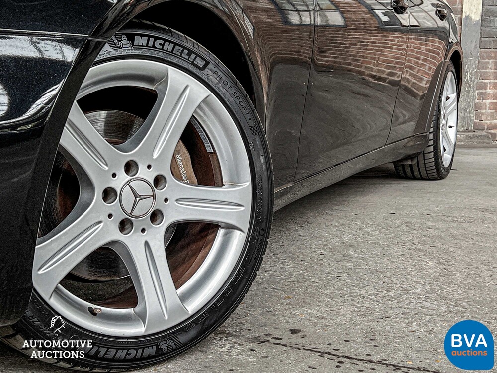 Mercedes-Benz CLS500 5.0 V8 306pk 2005 CLS-Klasse -Youngtimer-.