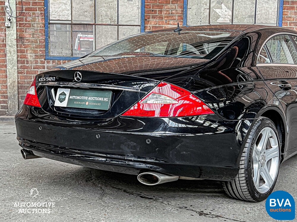 Mercedes-Benz CLS500 5.0 V8 306pk 2005 CLS-Klasse -Youngtimer-.