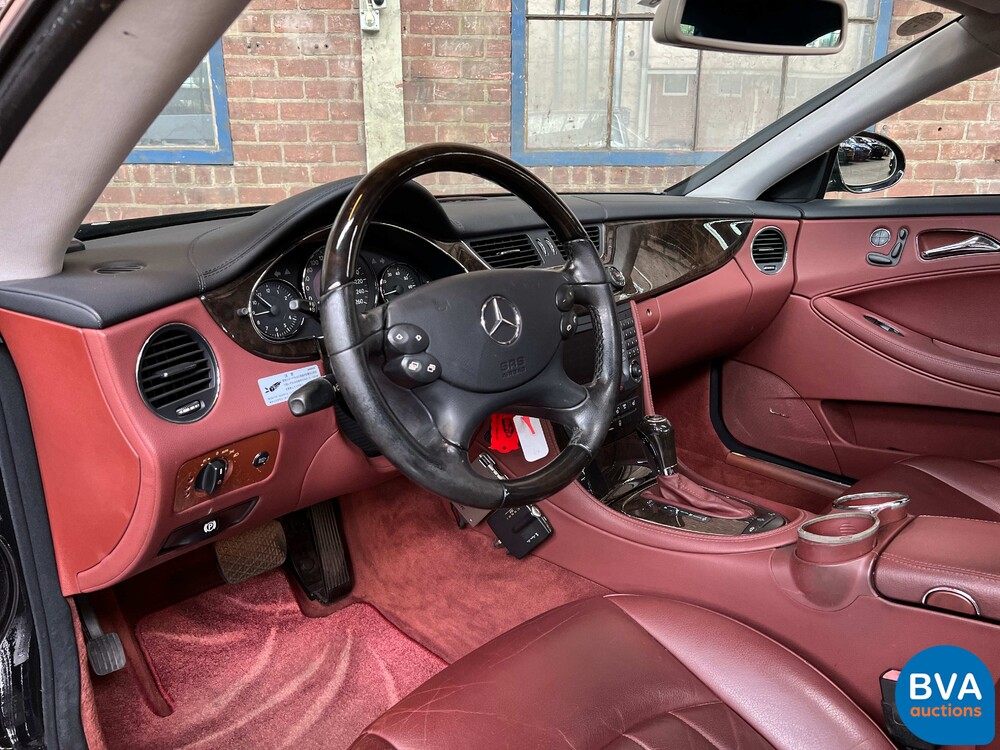 Mercedes-Benz CLS500 5.0 V8 306pk 2005 CLS-Klasse -Youngtimer-.