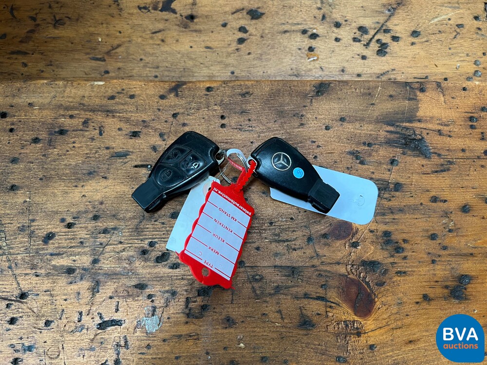 Mercedes-Benz CLS500 5.0 V8 306pk 2005 CLS-Klasse -Youngtimer-.