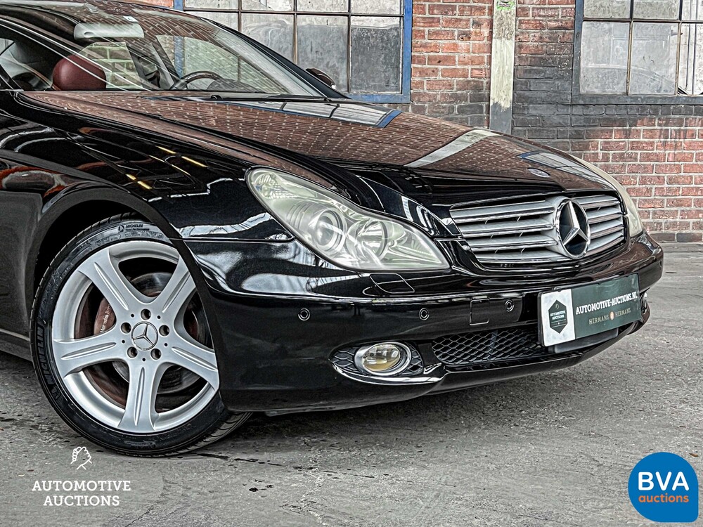 Mercedes-Benz CLS500 5.0 V8 306pk 2005 CLS-Klasse -Youngtimer-.