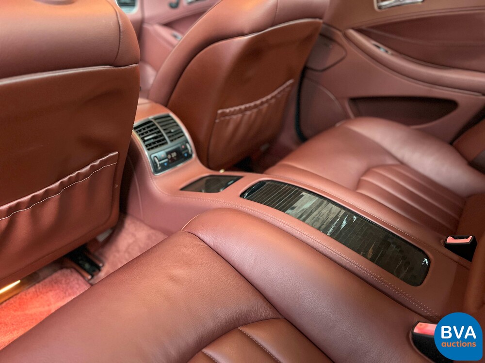 Mercedes-Benz CLS500 5.0 V8 306pk 2005 CLS-Klasse -Youngtimer-.